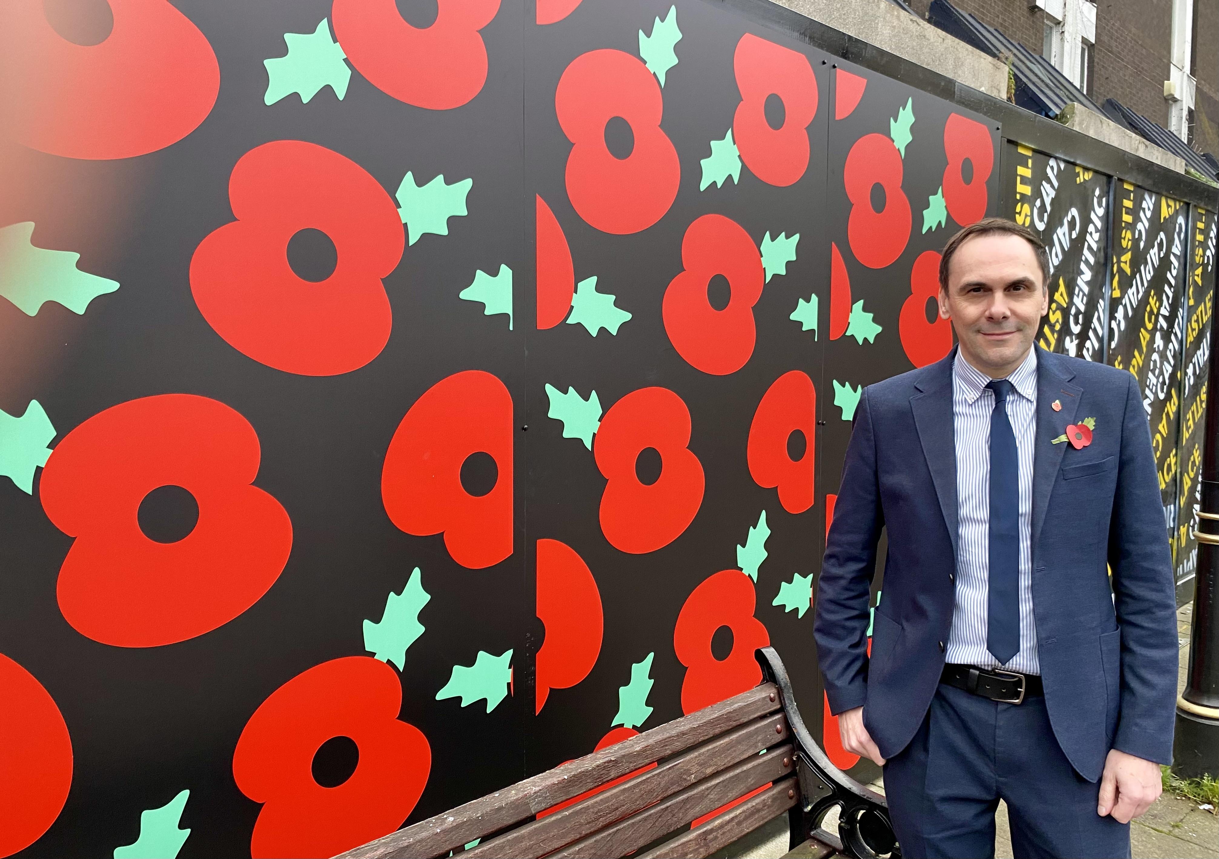 Newcastle-under-Lyme Borough Council, Remembrance Sunday, poppies, York Place.